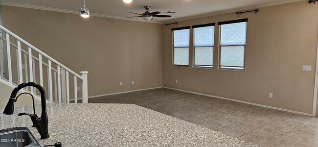 Building Photo - 4656 E Tierra Buena Ln