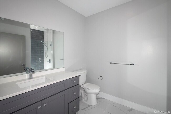 Building Photo - 88 Circle Dr