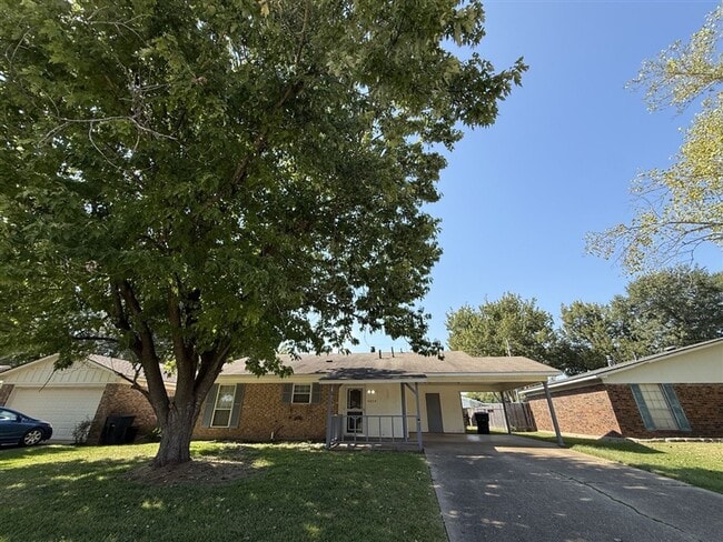 Primary Photo - Beautiful 3 bedroom 2 bath home for lease ...