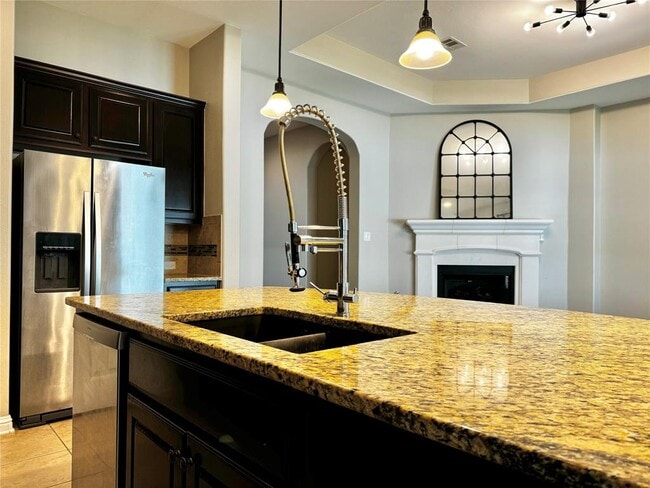 Building Photo - 4207 Oldenburg Ln