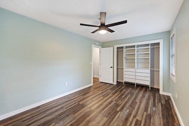 Building Photo - 1016 Monticello Dr
