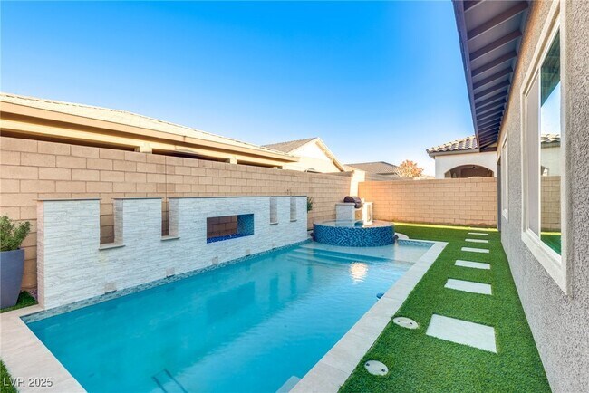 Building Photo - 780 Omaggio Pl