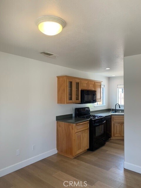 Building Photo - 1720 Stillwater Ct