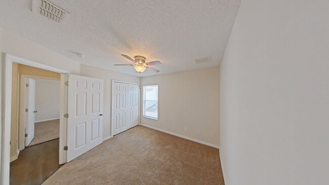 Building Photo - Great 3/2 in Estates of Lake Charles