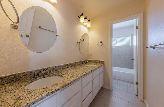 Building Photo - 3429 Mulberry Creek Dr