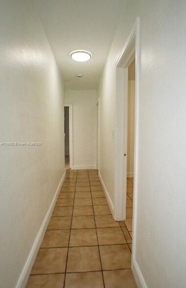 Building Photo - 7591 SW 28th Street Rd