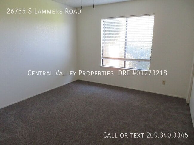 Building Photo - 26755 S Lammers Rd