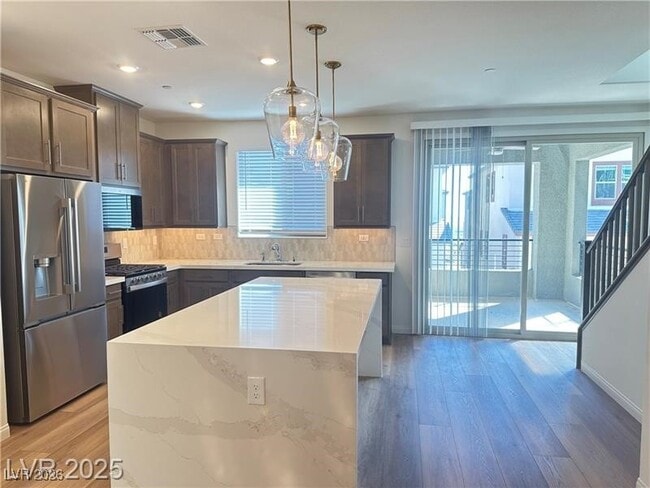 Building Photo - 1432 Nocturnal Flight St