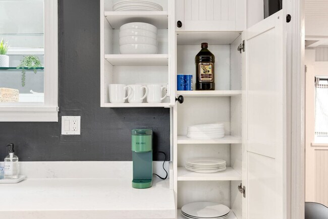 Building Photo - 2749 NW 65th St