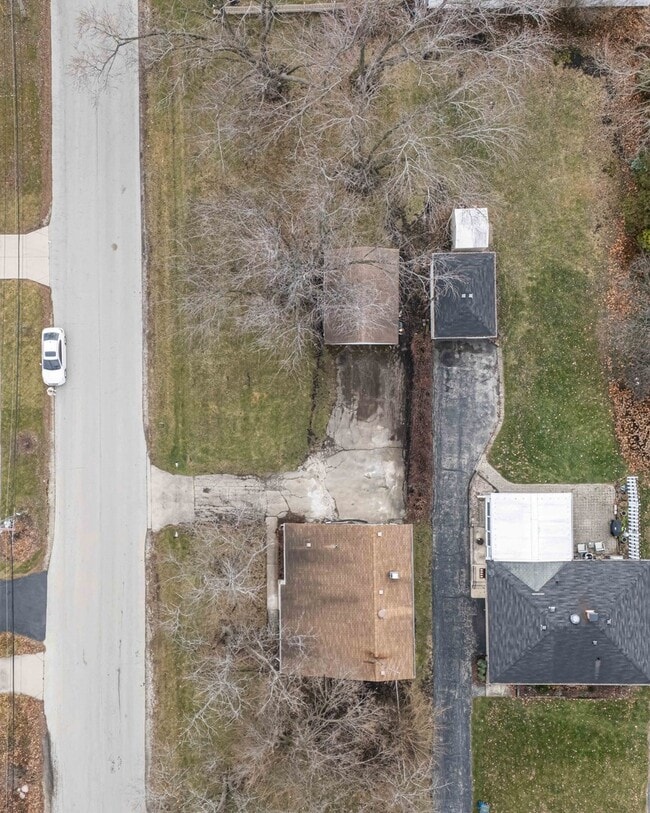 Building Photo - 5130 S Williams St