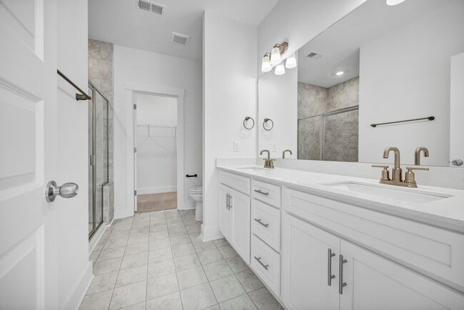 Building Photo - 600 Wetherbrooke Way