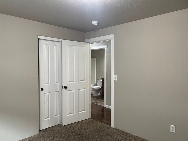 Building Photo - Beautiful 3 Bedroom 2 Bath Home Located in a Nice Medford Neighborhood