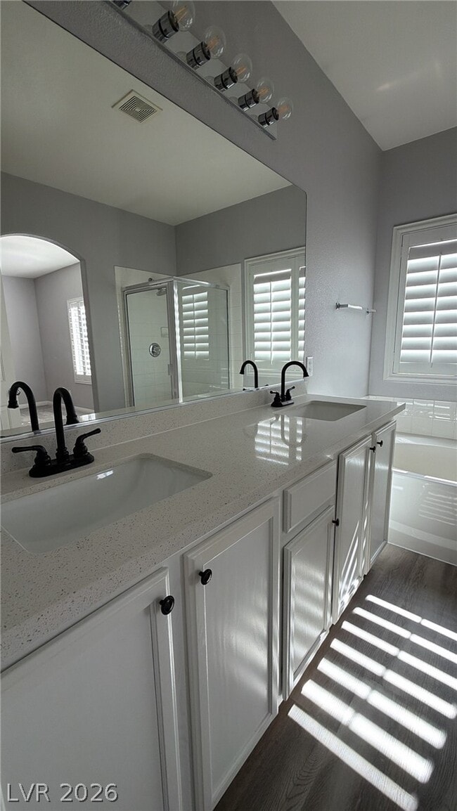 Building Photo - 2215 Heavenly Lights Ave