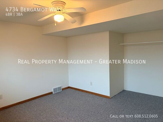 Building Photo - 4734 Bergamot Way