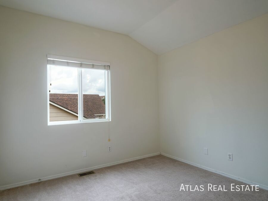 Building Photo - 7320 Allens Park Dr