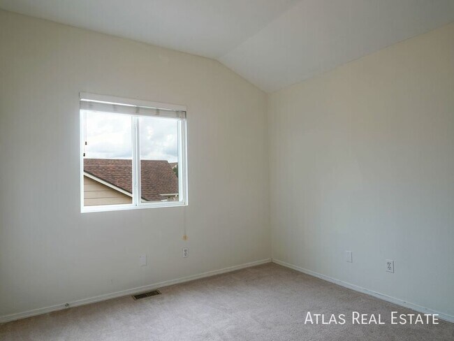 Building Photo - 7320 Allens Park Dr