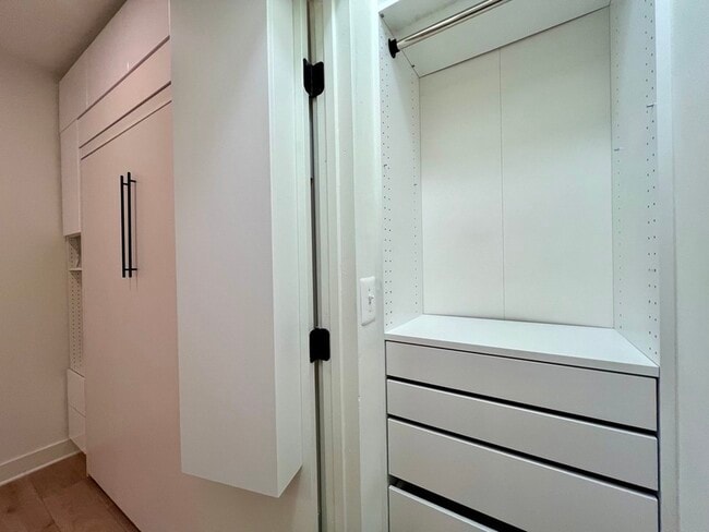 Building Photo - 801 N St NW