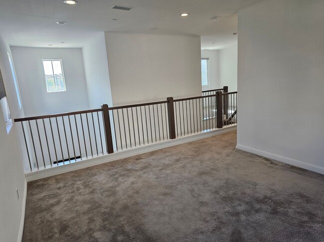 Building Photo - 20841 Acorn Cir