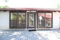 Building Photo - 1 Lovers Ln