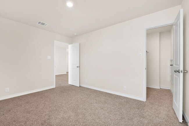 Building Photo - Spacious 5-Bedroom Beauty in Redbird Ranch –  with Community Perks!