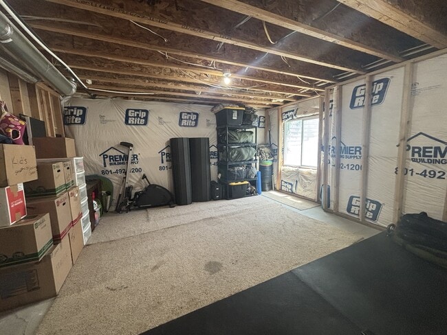 Building Photo - 1771 E Skyline Dr