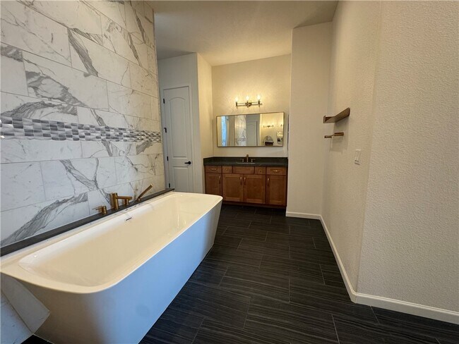 Building Photo - 3040 Fort Mojave Dr