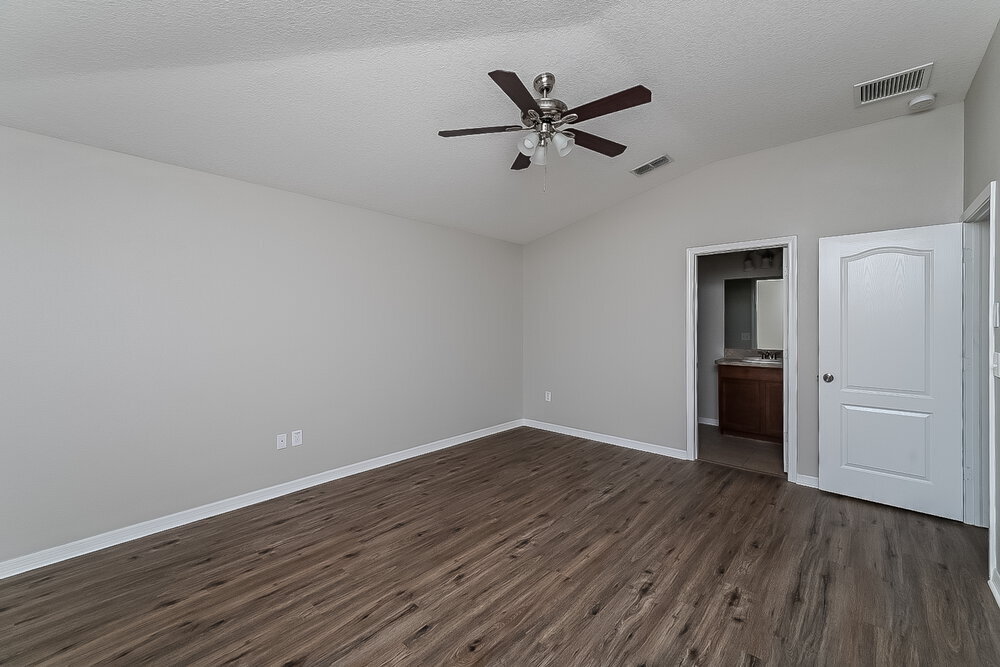Building Photo - 1037 Seminole Sky Dr