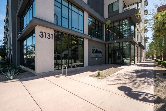 Building Photo - 3131 N Central Ave