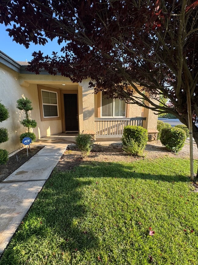 Building Photo - 2274 Purple Finch Ct