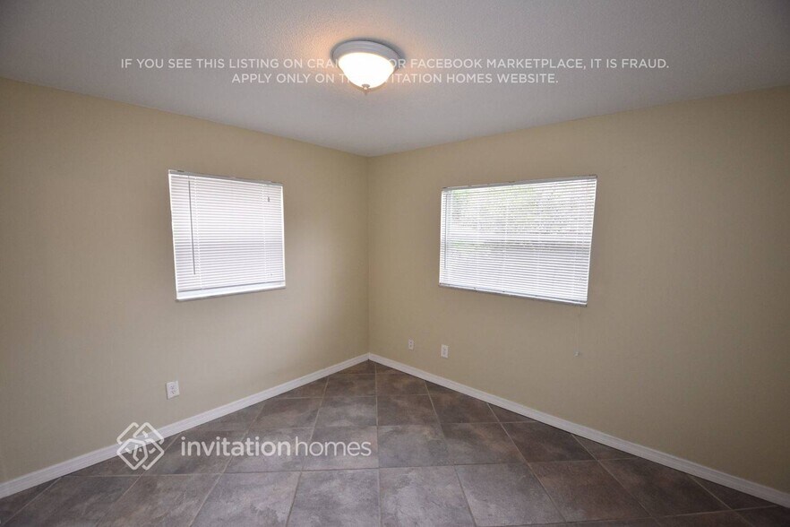 Building Photo - 405 Chestnut Ave