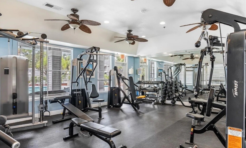 Fitness Room - 2612 Grassy Point Dr