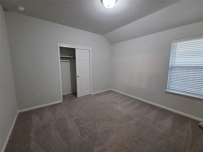 Building Photo - 129 Walkup Ln