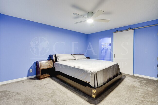 Building Photo - Beautifully Furnished 2BR Home + Bonus Room