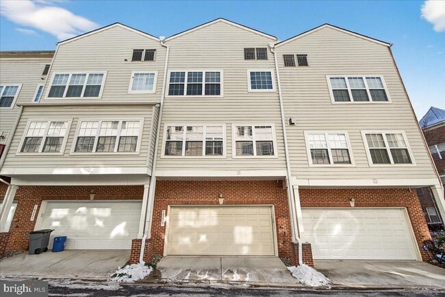 Building Photo - 10229 Rutland Round Rd