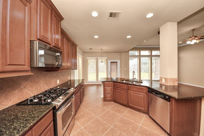 Building Photo - 26515 Becker Pines Ln