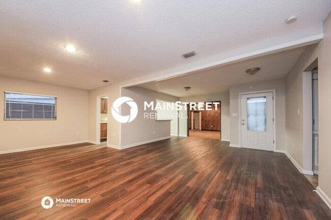 Building Photo - 3 Bedroom Pet-Friendly Home in Winter Park...