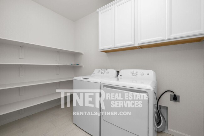 Building Photo - 12854 Orrick Ct