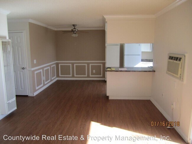 Building Photo - 28550-28566 Pujol St