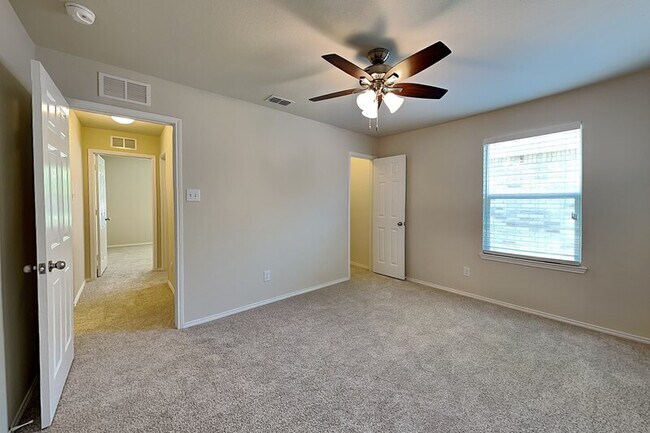 Building Photo - 1112 Rivers Creek Ln