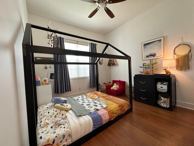 Building Photo - 8455 Belize Pl