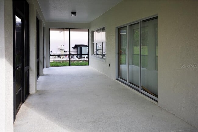 Building Photo - 10747 Masters Dr