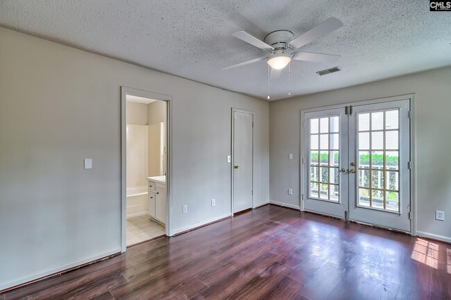 Building Photo - 45 Battery Walk Ct