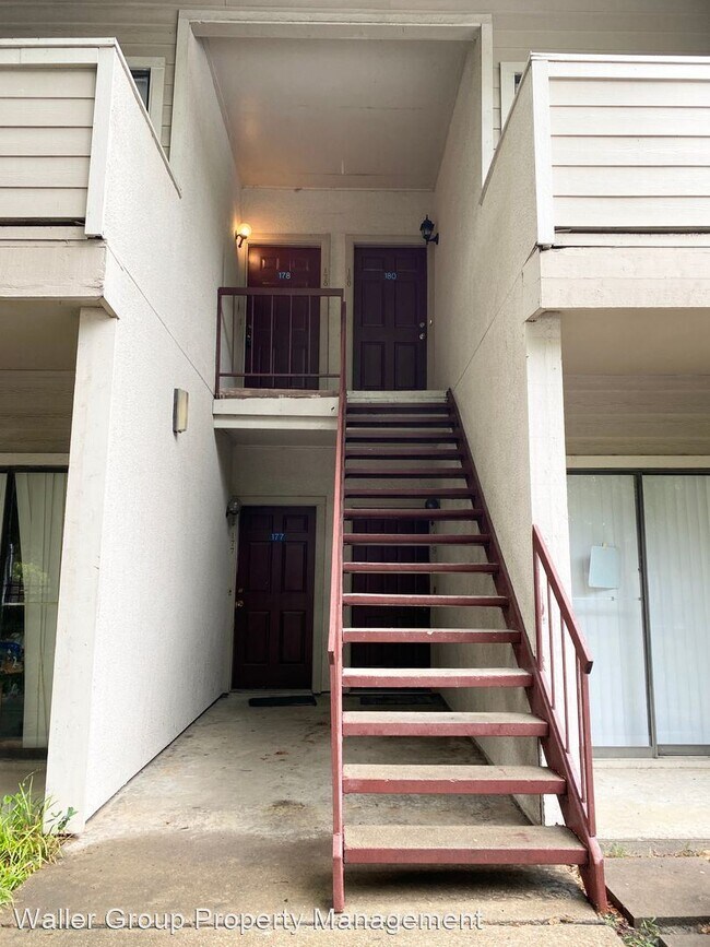 Building Photo - 9737 Whitehurst Dr