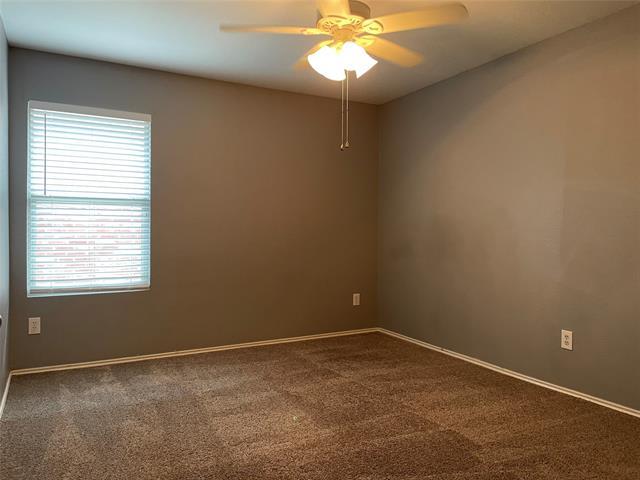 Building Photo - 4512 Dogwood Dr
