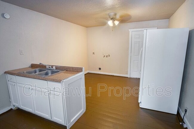 Building Photo - 1319 Dawson St