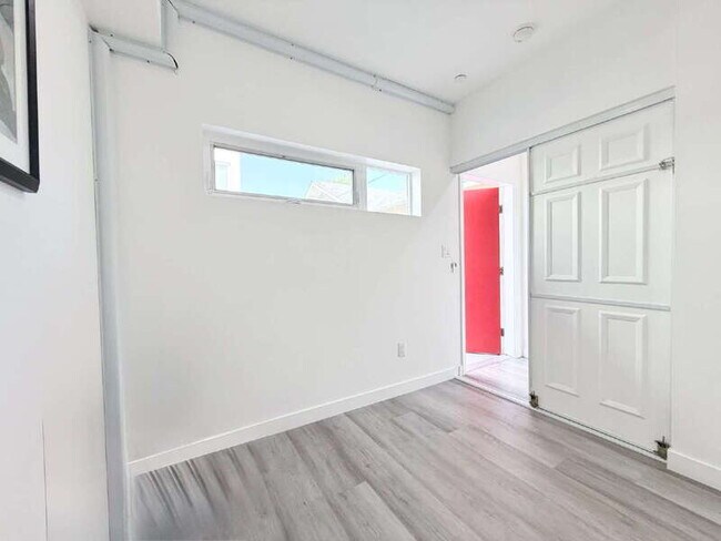 Building Photo - 1258 Leighton Ave