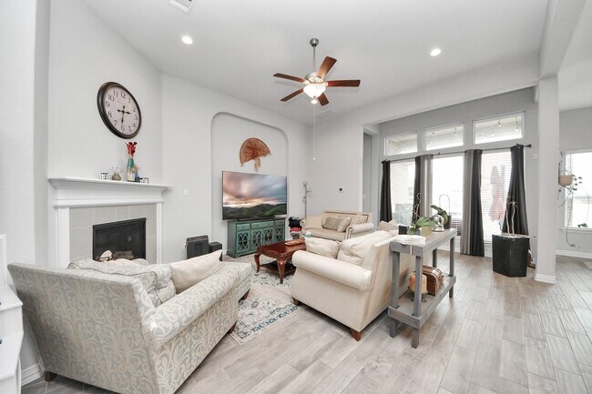 Building Photo - 3902 Cantone Grotto Ct