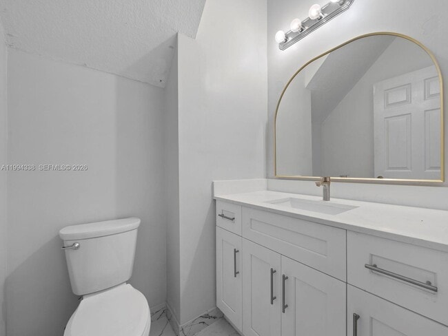 Building Photo - 5001 SW 140th Terrace