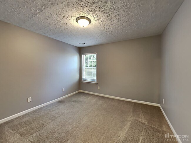 Building Photo - 5810 Ridge Stone Way