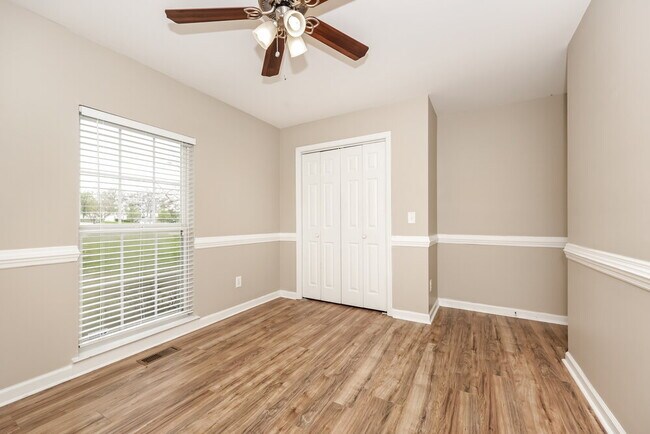 Building Photo - 3608 Rutherford Dr